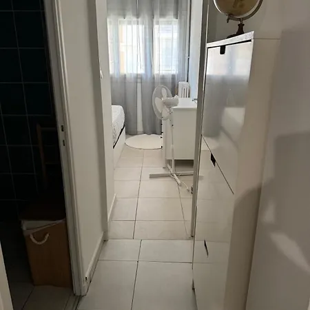 De 3 Pour 6 Personnes Apartman Toulon