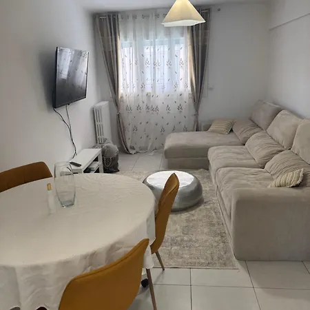 De 3 Pour 6 Personnes Apartman Toulon